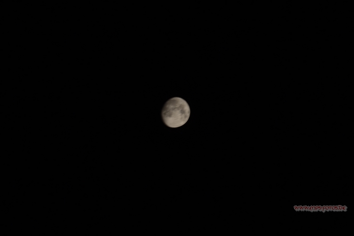 Der Mond bei Knasterbart