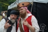 Mr Hurley & die Pulveraffen - buckteeth und fan 2